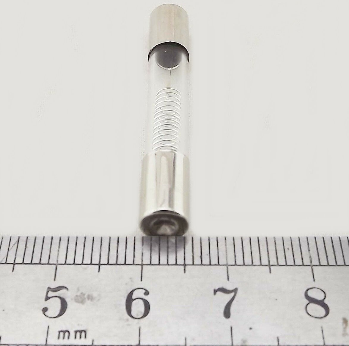 XP5KV085A Microwave High Voltage 850mA (0.85A), 5KV Fuse WB27X38974